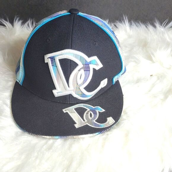DC Hat Cap City Hunter Blue Black Logo‎ Men's Hat Medium - Picture 1 of 8